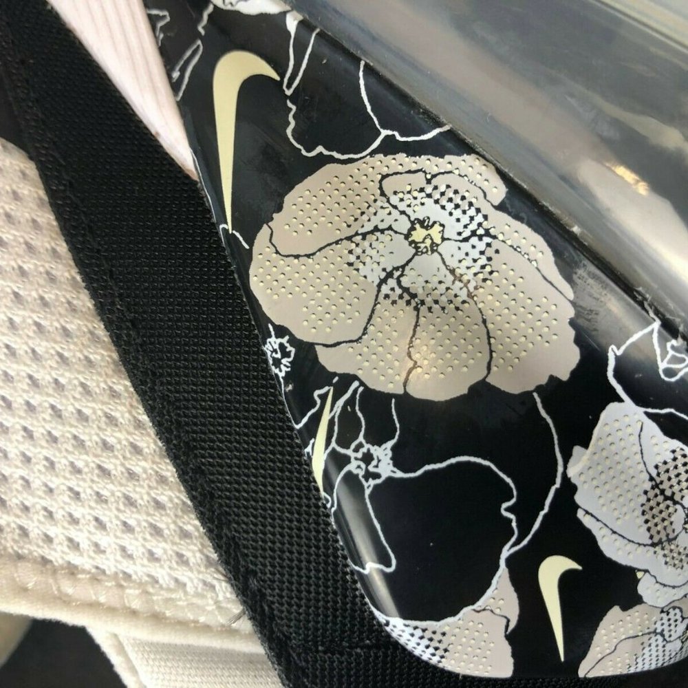 Nike Women Air Max 270 White Black Floral Print Running Shoes AR0499-100 RARE - Picture 3 of 12
